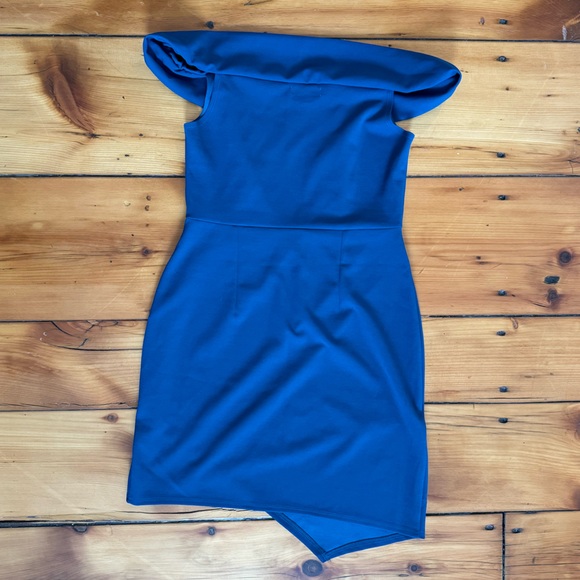 Charlotte Russe Off-the-Shoulder Mini Dress - Picture 2 of 2